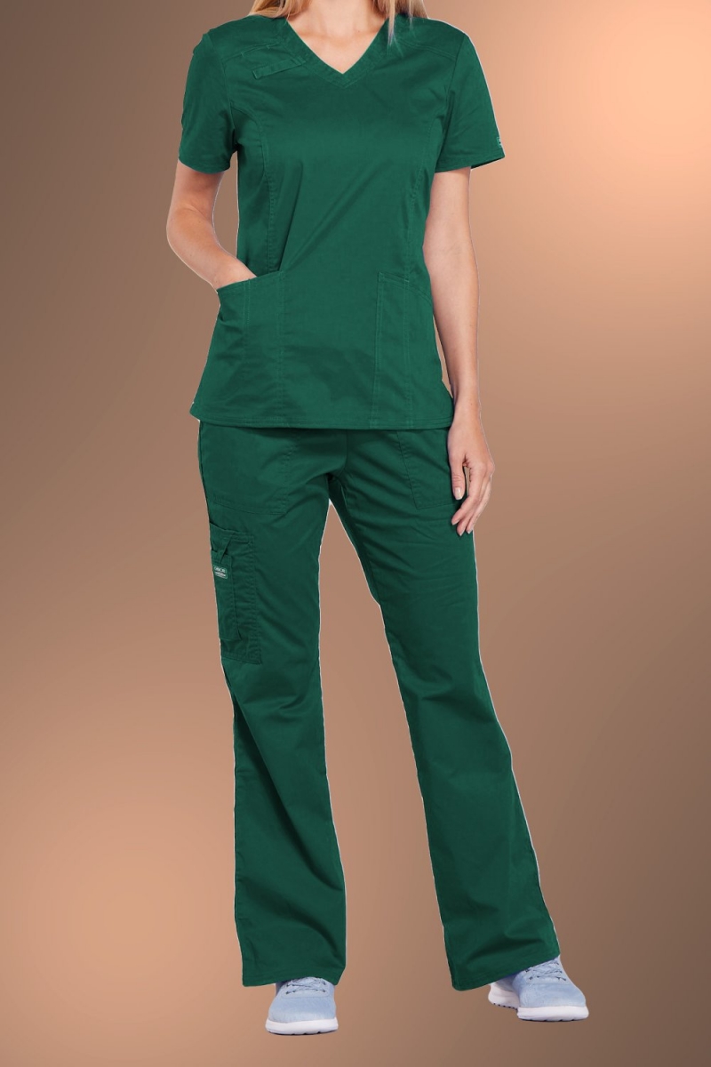 https://www.uniformscanada.ca/photos/hires-cherokee-core-stretch-womens-v-neck-scrub-top-4710-hunter-green-p3284-231951_image.jpg